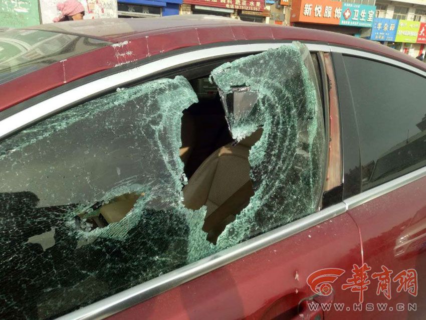 榆林砸车事件榆林砸车事件指的是在陕西榆林发生的一起砸车事件。