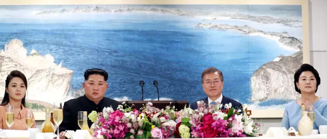 做梦从三楼跳下去揭秘梦境中的惊险之旅，做梦从三楼跳下去的深层含义与解析